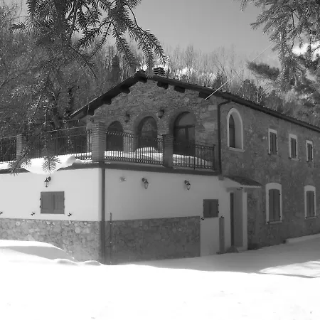 Casale Le Rocche * Civitella Del Tronto